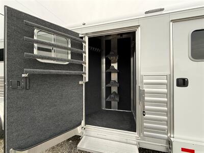 2026 4 Star Trailers Aluminum 4-Horse Gooseneck w/Side Tack   - Photo 7 - Olympia, WA 98501