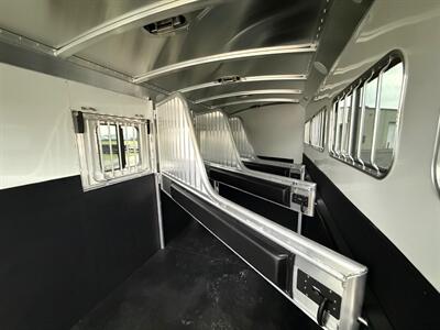 2026 4 Star Trailers Aluminum 4-Horse Gooseneck w/Side Tack   - Photo 12 - Olympia, WA 98501