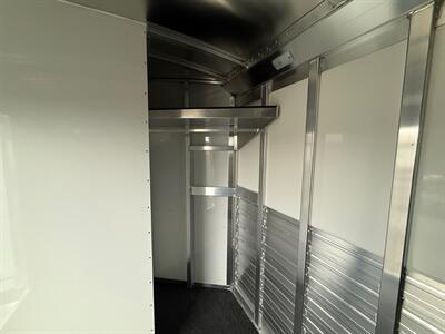 2026 4 Star Trailers Aluminum 4-Horse Gooseneck w/Side Tack   - Photo 4 - Olympia, WA 98501