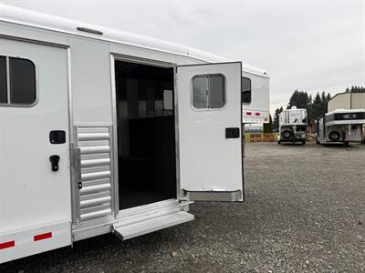 2026 4 Star Trailers Aluminum 4-Horse Gooseneck w/Side Tack   - Photo 3 - Olympia, WA 98501