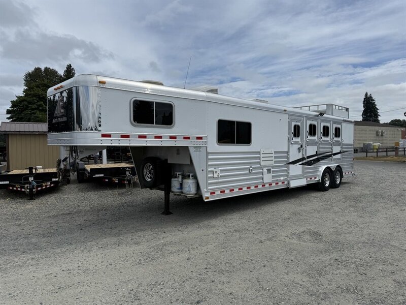 2013 Elite 4-Horse LQ  