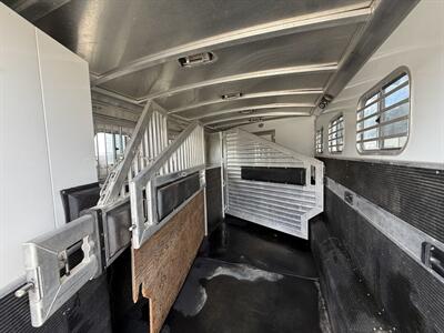 2013 Elite 4-Horse LQ   - Photo 13 - Olympia, WA 98501