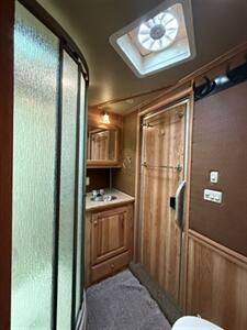 2013 Elite 4-Horse LQ   - Photo 9 - Olympia, WA 98501