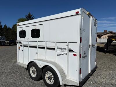 2000 Logan Coach Competitor 2-Horse Slant bumper pull trailer   - Photo 9 - Olympia, WA 98501