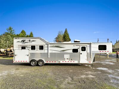2025 4 Star Trailers 3-Horse w/13'8 " LQ, Slide & Generator   - Photo 2 - Olympia, WA 98501