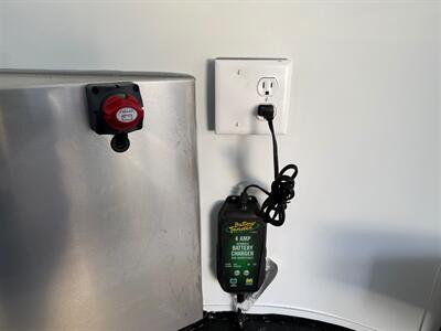 2025 LOGAN COACH TORQUE 20' TOY HAULER   - Photo 8 - Olympia, WA 98501