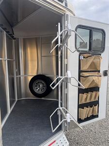 2026 Maverick Trailers Maverick 3-Horse HS Trailer - Photo 5 - Olympia, WA 98501