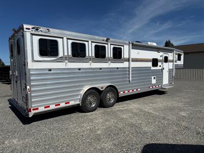 2011 4-Star Trailers Outlaw Living Quarters w/Generator   - Photo 10 - Olympia, WA 98501