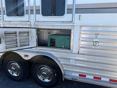 2011 4-Star Trailers Outlaw Living Quarters w/Generator   - Photo 18 - Olympia, WA 98501