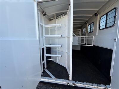 2006 Titan 4 Horse LQ   - Photo 8 - Olympia, WA 98501