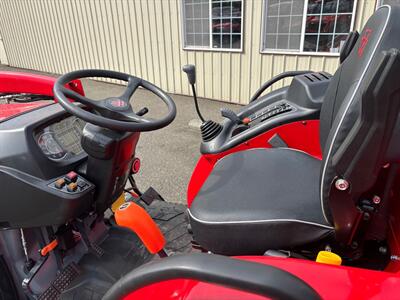 2026 Massey Ferguson 1M.35H Compact Tractor, Loader ***0% financing available*** - Photo 7 - Olympia, WA 98501