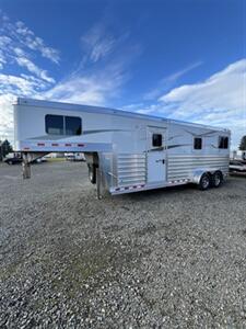 2024 4 Star Trailers Warmblood 2+1 Gooseneck Straight Load Trailer   - Photo 12 - Olympia, WA 98501