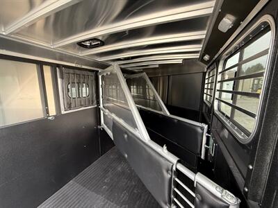 2026 Logan Coach Bullseye 3-Horse Bumper Pull Trailer - Photo 7 - Olympia, WA 98501