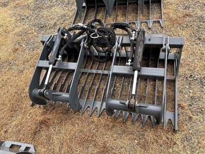  AGRI EASE 60 " Grapple Bucket Skid Steer   - Photo 1 - Olympia, WA 98501