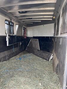 2008 Logan Coach Aluminum 3-Horse Trailer   - Photo 5 - Olympia, WA 98501