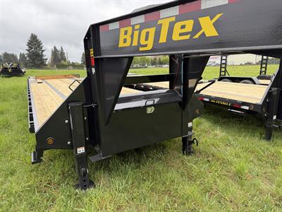 2026 Big Tex Trailers 22GN-40D5A 23.9K 35+5 Flatbed Gooseneck w/Mega Ram   - Photo 3 - Olympia, WA 98501