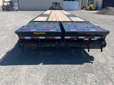 2026 Big Tex Trailers 22GN-40D5A 23.9K 35+5 Flatbed Gooseneck w/Mega Ram - Photo 4 - Olympia, WA 98501
