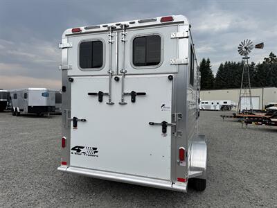 2026 4 Star Trailers Warmblood 2-Horse Straight Load 7 1/2' Tall   - Photo 3 - Olympia, WA 98501