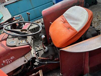 1960 International Harvester 444 Tractor   - Photo 4 - Olympia, WA 98501