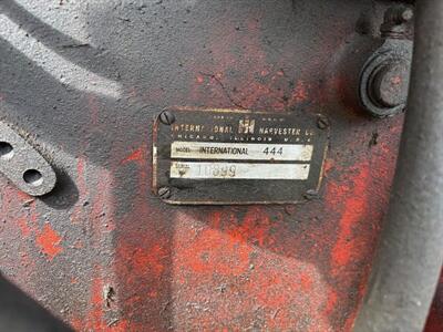 1960 International Harvester 444 Tractor   - Photo 7 - Olympia, WA 98501