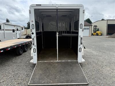 2025 Trails West Trailers Royale 2 horse Straight Load   - Photo 6 - Olympia, WA 98501