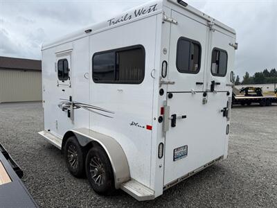 2025 Trails West Trailers Royale 2 horse Straight Load   - Photo 9 - Olympia, WA 98501