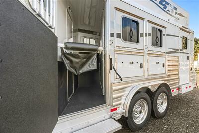 2025 4 Star Trailers Living Quarters 3H LQ w/15'9 " LQ   - Photo 22 - Olympia, WA 98501