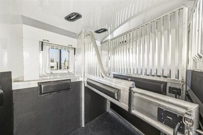 2025 4 Star Trailers Living Quarters 3H LQ w/15'9 " LQ   - Photo 18 - Olympia, WA 98501