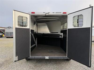 2027 4 Star Trailers 2-Horse Bumper Pull   - Photo 6 - Olympia, WA 98501