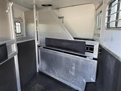 2017 Lakota Trailers Charger 8311 3 Horse LQ - Photo 16 - Olympia, WA 98501