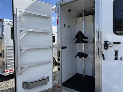 2017 Lakota Trailers Charger 8311 3 Horse LQ - Photo 14 - Olympia, WA 98501