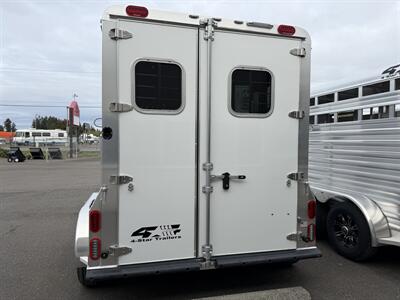 2027 4 Star Trailers 2-Horse Bumper Pull 7 1/2' Tall - Photo 3 - Olympia, WA 98501