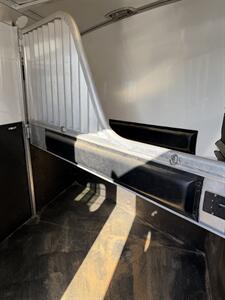 2023 4 Star Trailers 2-Horse Bumper Pull 7 1/2' Tall   - Photo 5 - Olympia, WA 98501