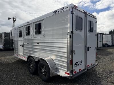 2027 4 Star Trailers 3-Horse Slant Gooseneck   - Photo 10 - Olympia, WA 98501