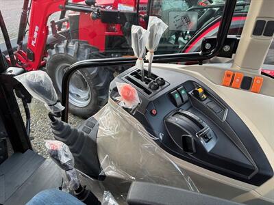2024 Massey Ferguson 4700 Series 4707 74 h.p. Tractor w/Loader   - Photo 10 - Olympia, WA 98501