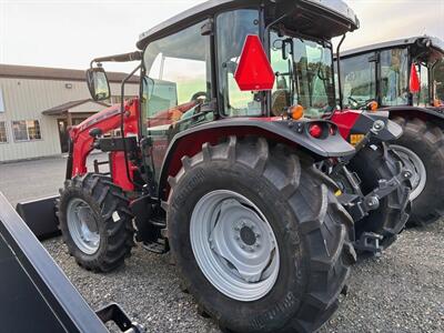 2024 Massey Ferguson 4700 Series 4707 74 h.p. Tractor w/Loader   - Photo 3 - Olympia, WA 98501