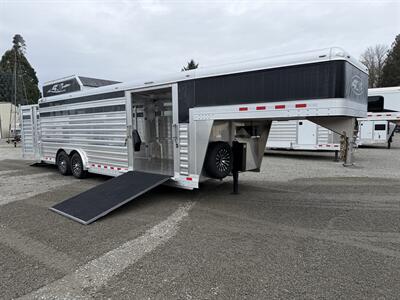 2027 4 Star Trailers 24' Show Cattle Trailer w/Ramps & Hydraulic Jack   - Photo 1 - Olympia, WA 98501