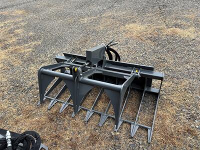  AGRI EASE 54" Grapple Buckets Skid Steer   - Photo 1 - Olympia, WA 98501