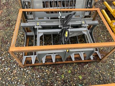 2024 AGRI EASE 54" Grapple Buckets Skid Steer   - Photo 2 - Olympia, WA 98501