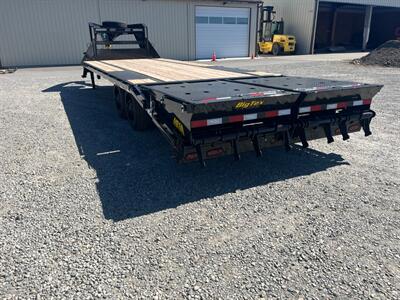 2026 Big Tex Trailers 16GN-25D5A 20+5 GN Flatbed Trailer w/Mega Ramps - Photo 9 - Olympia, WA 98501