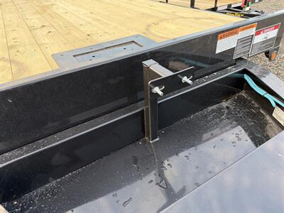 2026 Big Tex Trailers 14OT-24 8x24 14K Over/Axle Tilt Flatbed   - Photo 4 - Olympia, WA 98501