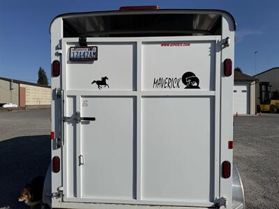 2017 Maverick Trailers Maverick 2-Horse - Photo 3 - Olympia, WA 98501