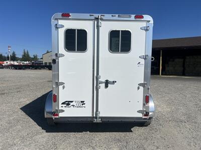 2026 4 Star Trailers Slant Load Bumper Pull 2-Horse 6'10 " Wide   - Photo 5 - Olympia, WA 98501