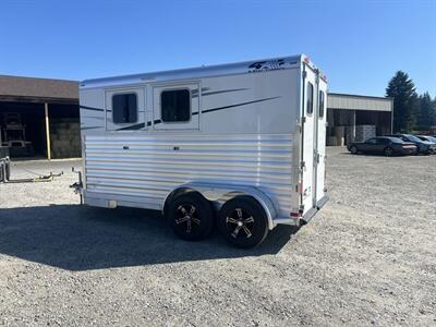 2026 4 Star Trailers Slant Load Bumper Pull 2-Horse 6'10 " Wide   - Photo 7 - Olympia, WA 98501