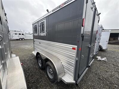 2026 Logan Coach Bullseye 2 Horse Bumper Pull Trailer - Photo 2 - Olympia, WA 98501