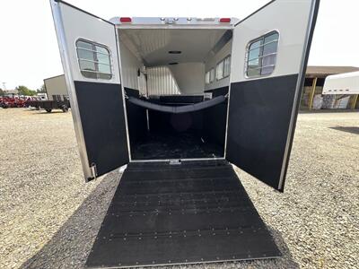 2026 4 Star Trailers Slant Load BP 2 Horse Trailer   - Photo 7 - Olympia, WA 98501