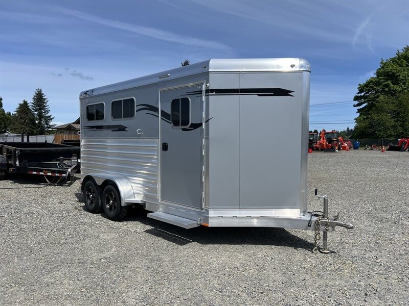 2026 4 Star Trailers Slant Load BP 2 Horse Trailer  
