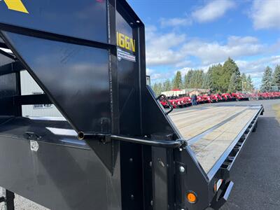 2026 Big Tex Trailers 16GN 17,500 GVWR 35+5 GOOSENECK EQUIPMENT TRAILER W/ MEGA RAMPS   - Photo 6 - Olympia, WA 98501
