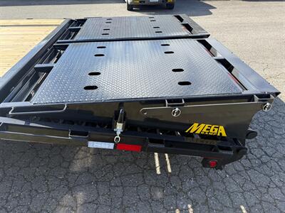 2026 Big Tex Trailers 16GN 17,500 GVWR 35+5 GOOSENECK EQUIPMENT TRAILER W/ MEGA RAMPS   - Photo 12 - Olympia, WA 98501