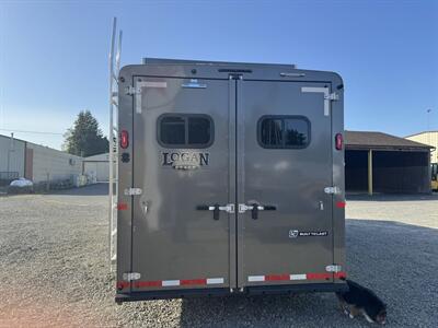 2025 Logan Coach 810 Bullseye 3H LQ W/ Collapsible Rear Tack   - Photo 5 - Olympia, WA 98501